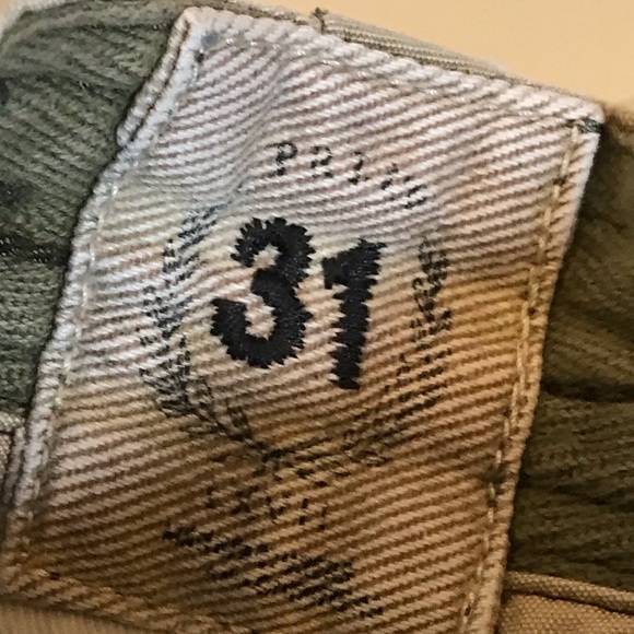 Polo Ralph Lauren Cargo Shorts - Picture 4 of 8